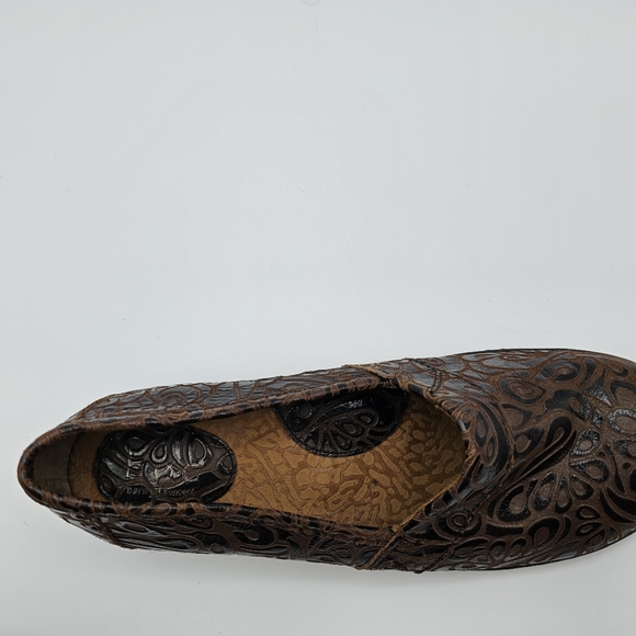 BOC Born Concept Womens 8.5 M Brown laser raised design Slip On Comfort Loafers - Picture 8 of 10